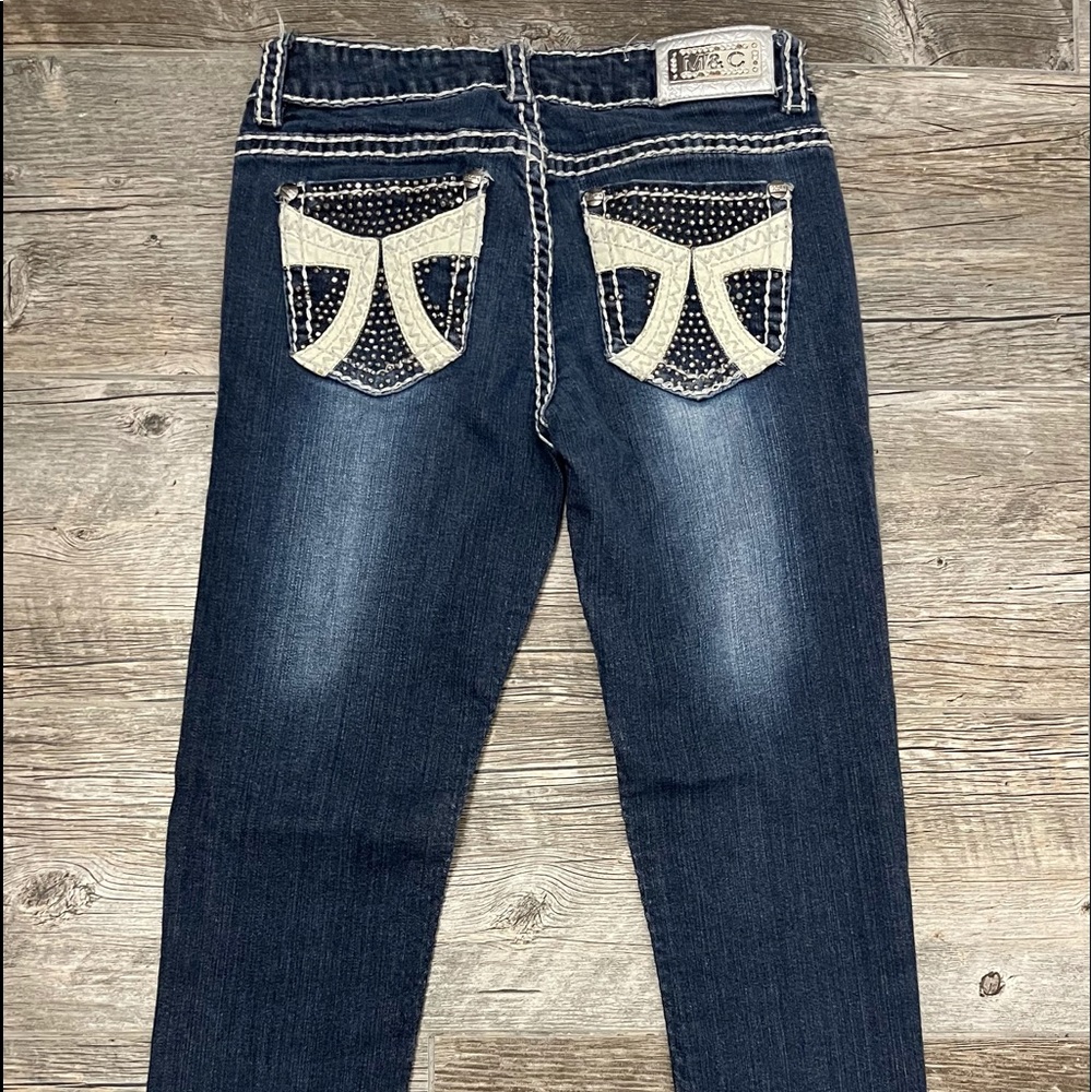 Jeans - Picture 2 of 3